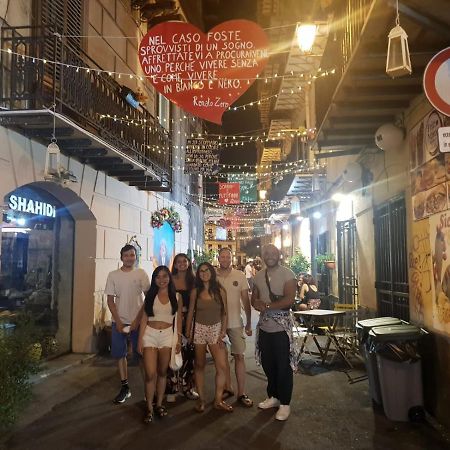 Solo Single Under 40 - Fkk Naturist Culture - Volunteer Welcome Palermo Exterior photo