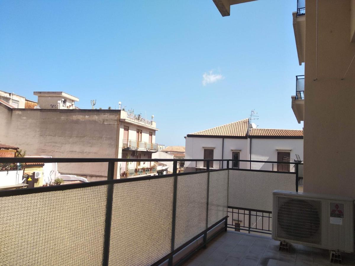 Solo Single Under 40 - Fkk Naturist Culture - Volunteer Welcome Palermo Exterior photo