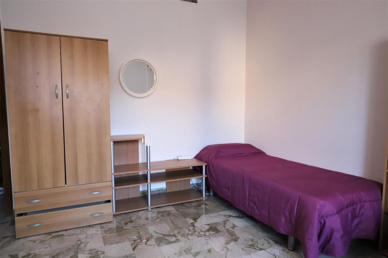 Solo Single Under 40 - Fkk Naturist Culture - Volunteer Welcome Palermo Exterior photo